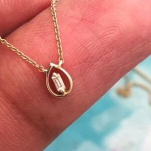 14k Yellow Gold Diamond Necklace